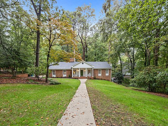 2nd image of 4902 Carteret Dr
