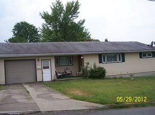 615 Sanderson Ave, Campbell, OH
