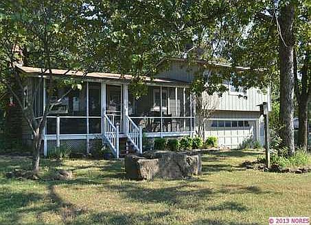 2nd image of 3051 W Hickory Hills Dr