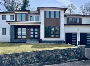 58 Woodbine Cir, Needham, MA 02494