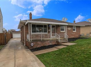 5604 Southington Dr, Parma, OH 44129