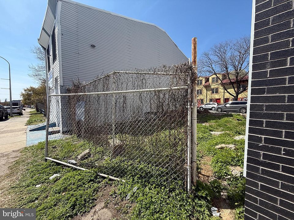 2nd image of 2034 Germantown Ave