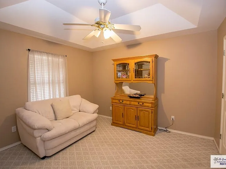 2709 W Mark Cir — Photo 2