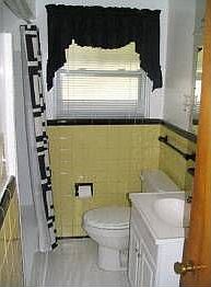 2nd image of 1734 Parkdale Ave