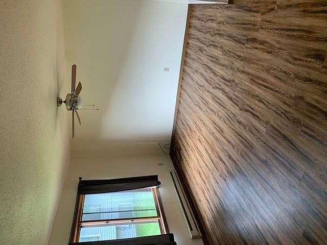 2nd image of 861 Kari Dr #3