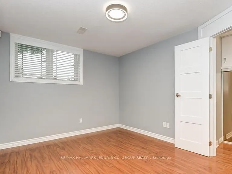 395 Chapman Mills Dr #A — Photo 13