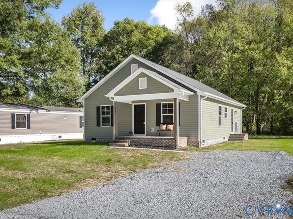 308 New St, Waverly, VA 23890