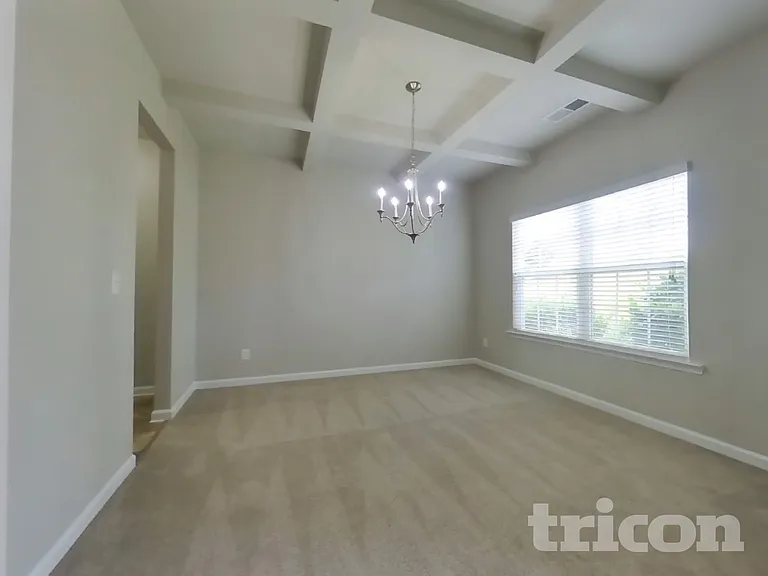 5609 Washakie Point — Photo 4