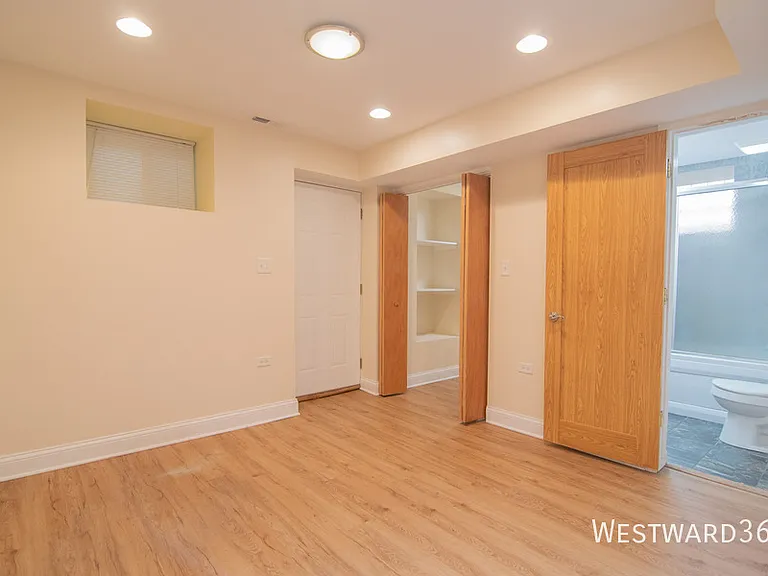 1546 N Mohawk St #1 — Photo 12
