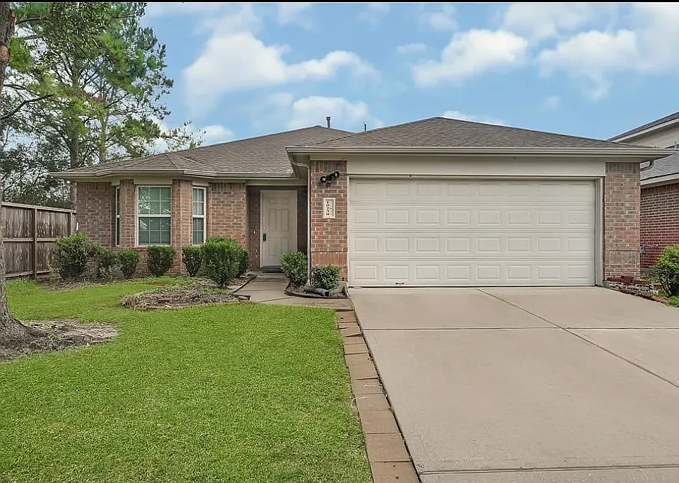 3 bed, 1864 sqft, $2,150 — Photo 1