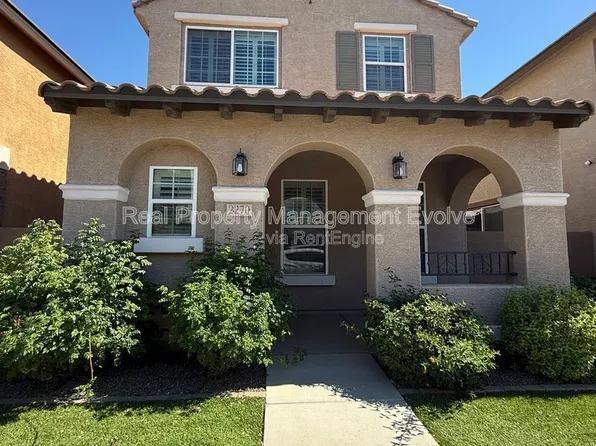 2270 S Deerfield Ln, Gilbert, AZ 85295