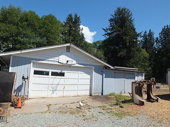 4th image of 31625 68th Ave NW