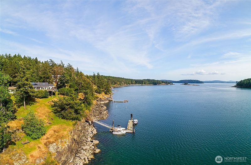 4th image of 260 Harbor Vista Drive