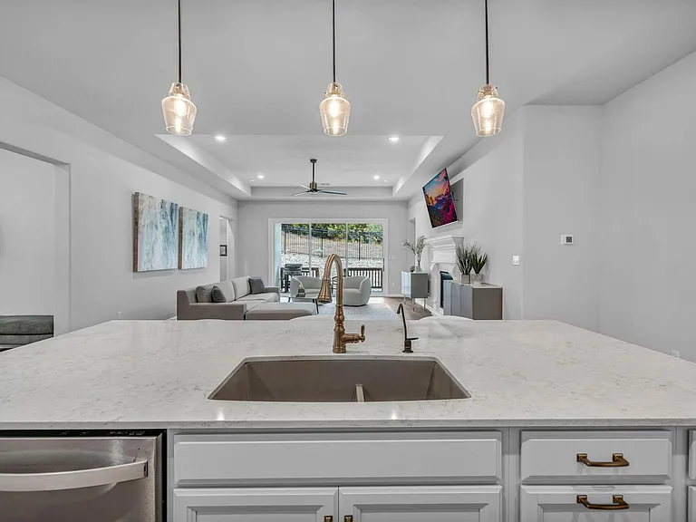 7641 Alouette Dr — Photo 11