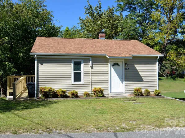329 Morehead Rd, Marion, NC 28752