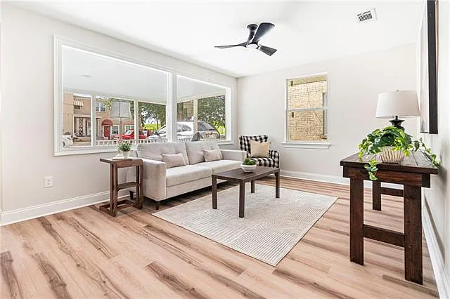 110 Jules Ave — Photo 4