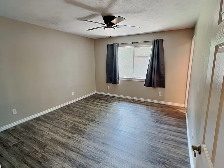 1240 Whittenburg Dr — Photo 9