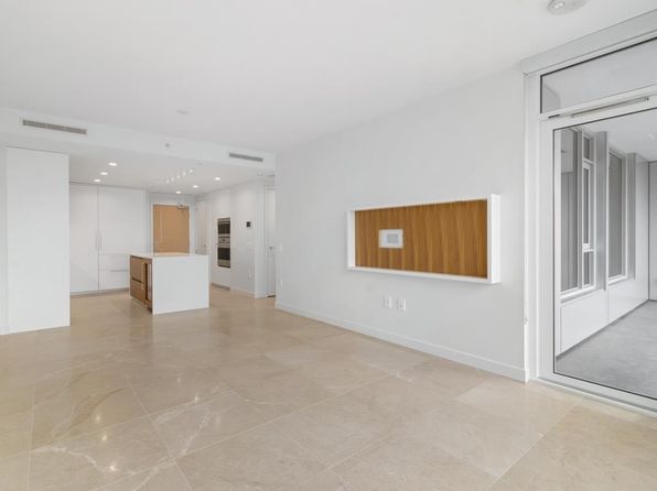 2 bedroom rental in Vancouver — photo 7