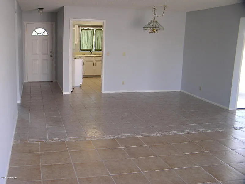 HOA Free, 3 Bed with Desert Landscaping and RV Gate! — Photo 2