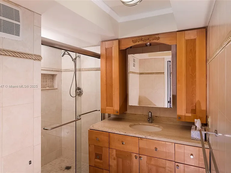 16200 Golf Club Rd — Photo 11