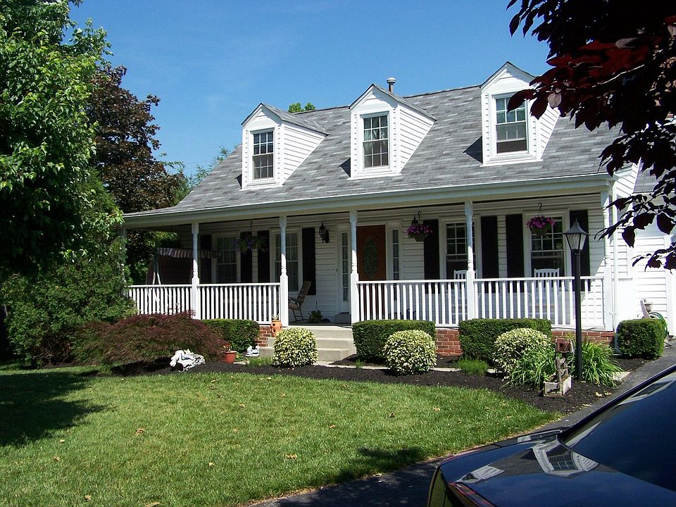 Front of home from driveway