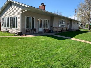 1102 East Ave, Boscobel, WI 53805