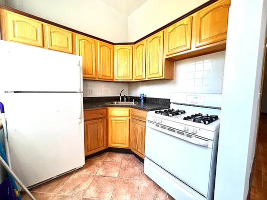 Rented by null | media 13