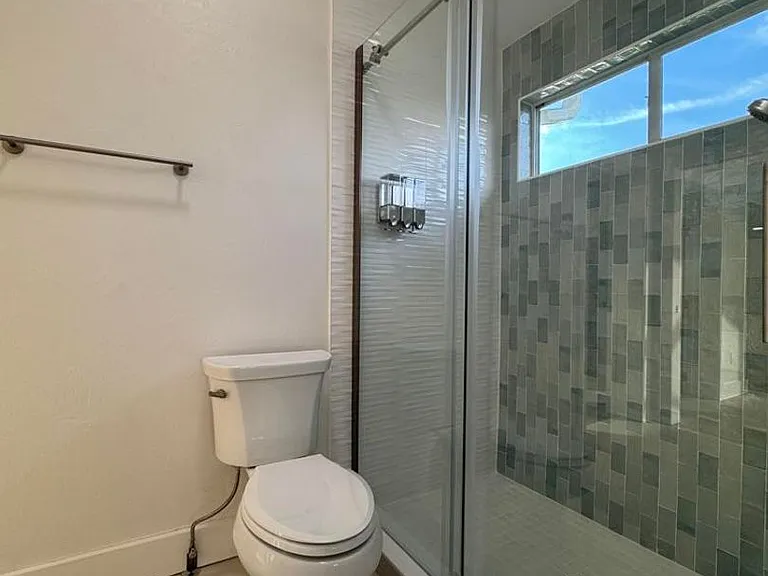 16 Seabreeze Dr — Photo 14