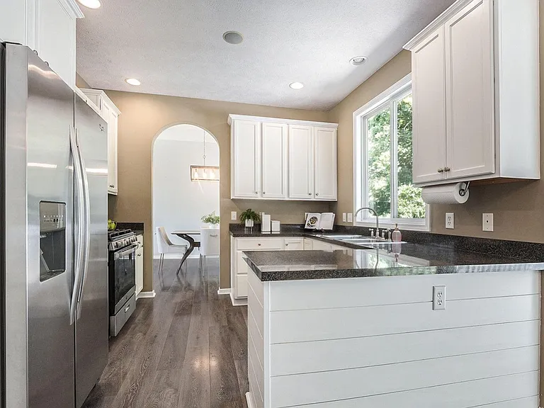 3617 Running Brook Dr SE — Photo 8