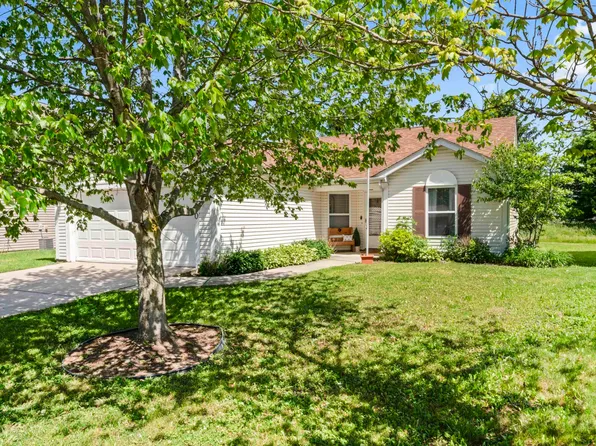 5690 N Bluegrass Cir, Lafayette, IN 47905