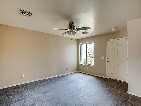 5th image of 661 W Desert Blossom Dr