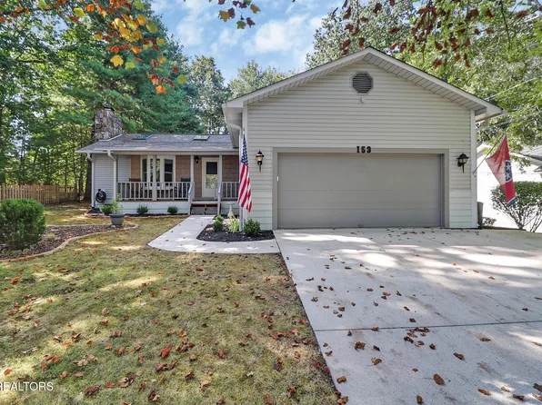 153 Lakeside Dr, Crossville, TN 38558