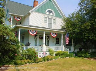 203 N Oliver St, Charlotte, MI 48813