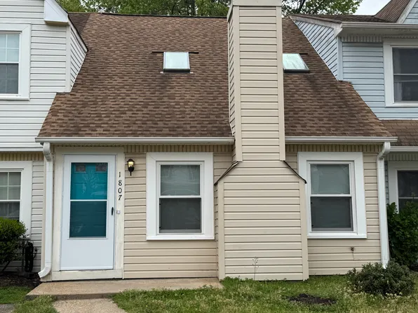 1807 Beckwood Cmn, Chesapeake, VA 23320