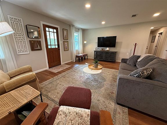 4th image of 10201 Womack Dr