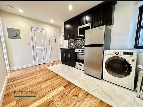 3rd image of 24 Rogers Ave #B1