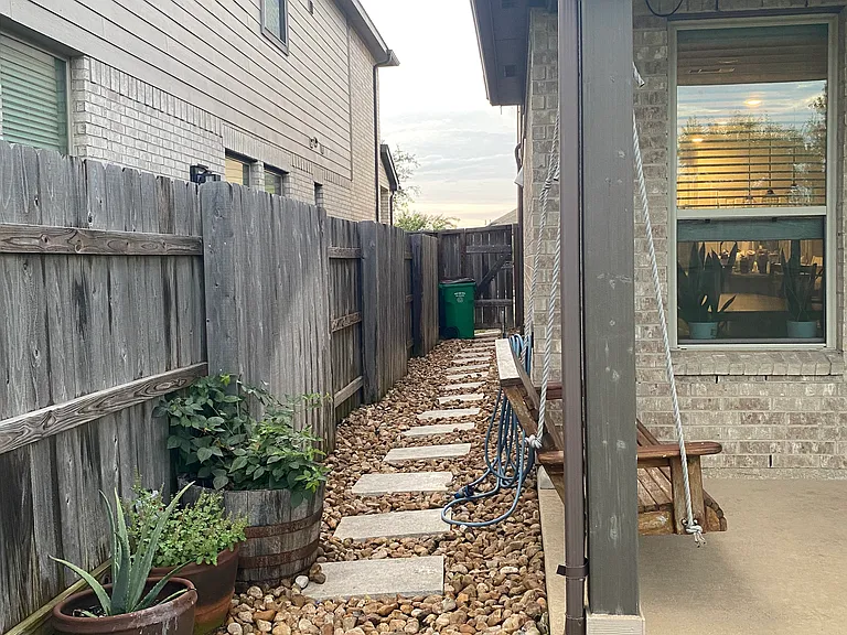 23335 Yellow Larkspur Ln — Photo 16