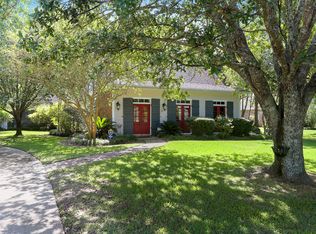 153 Countryside Dr, Baton Rouge, LA 70810