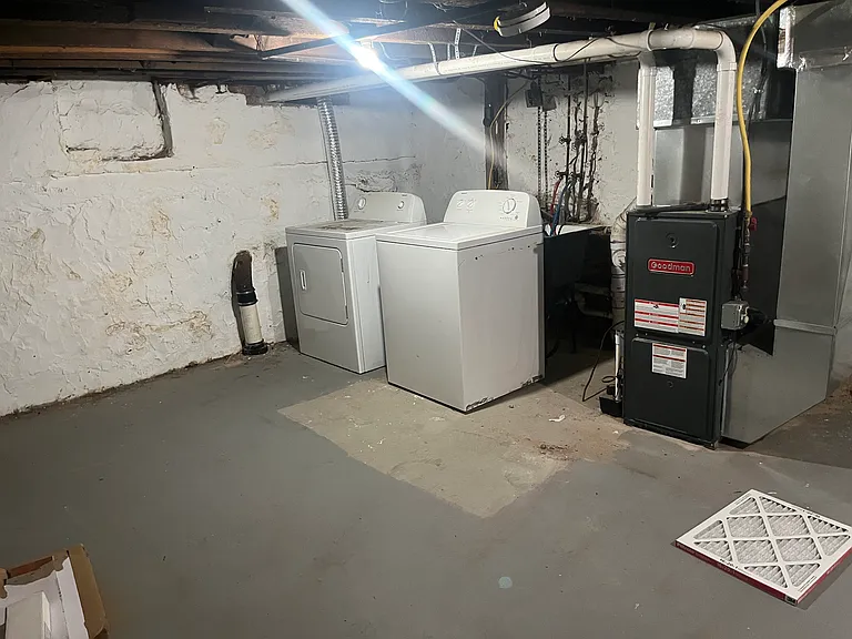 608 S Clifton St — Photo 11