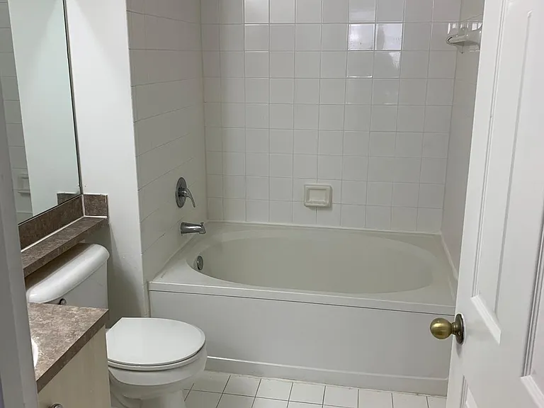 11165 SW 6th St #305 — Photo 26