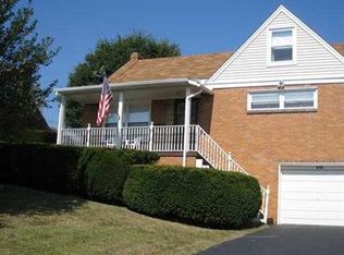 235 Mohawk Dr, McKeesport, PA