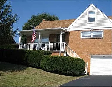 235 Mohawk Dr photo 1