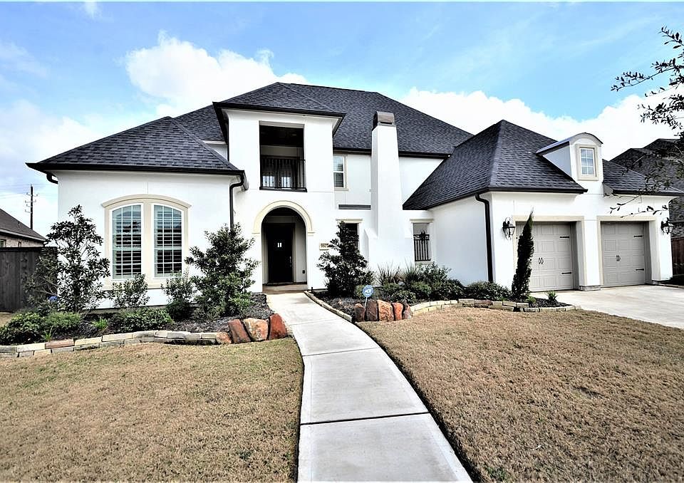 1st image of 9807 Carver Dr