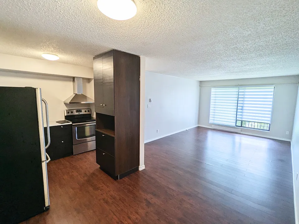 45598 McIntosh Dr #207
