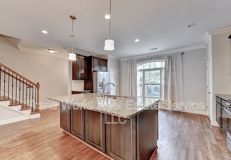 4648 Pine St SE — Photo 7