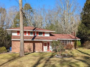 94 Bronson Rd, Avon, CT 06001