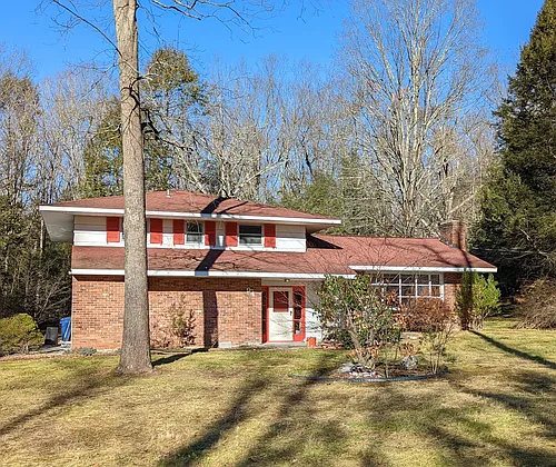 94 Bronson Rd Photo 1