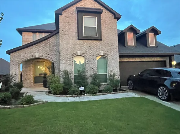 2403 Melrose Dr, Venus, TX 76084