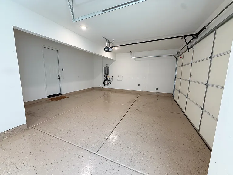 6705 Aliso Valley Way — Photo 30