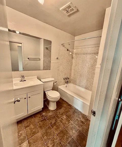 5001 S Thistle St #27 — Photo 8